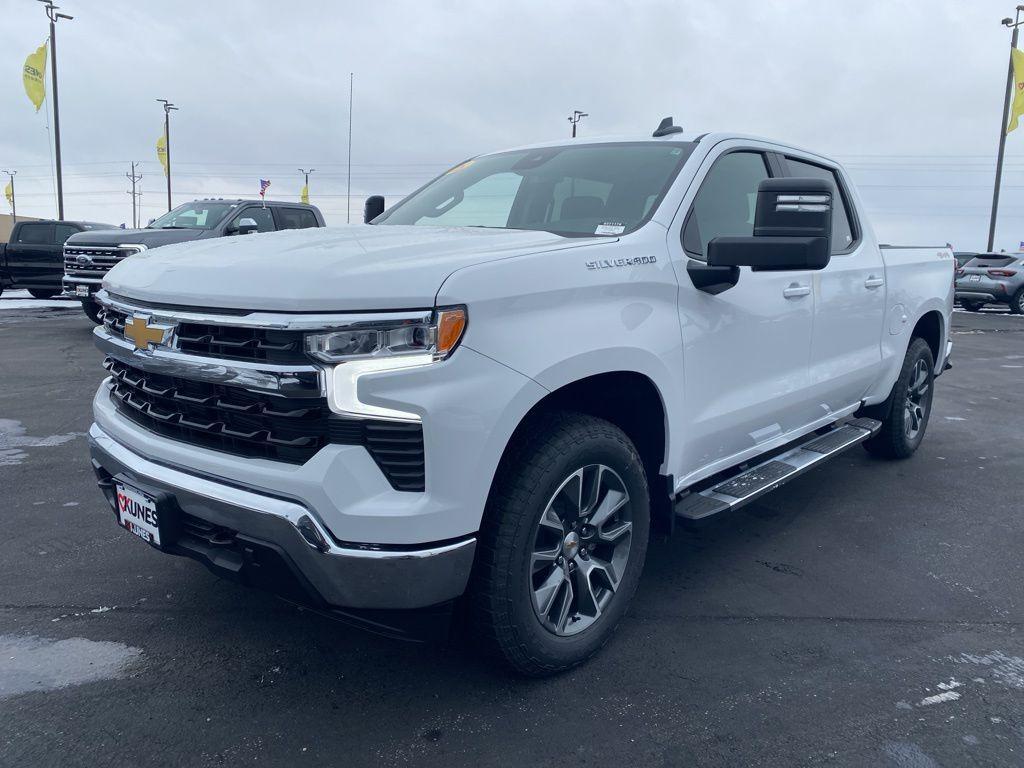 new 2025 Chevrolet Silverado 1500 car, priced at $54,036