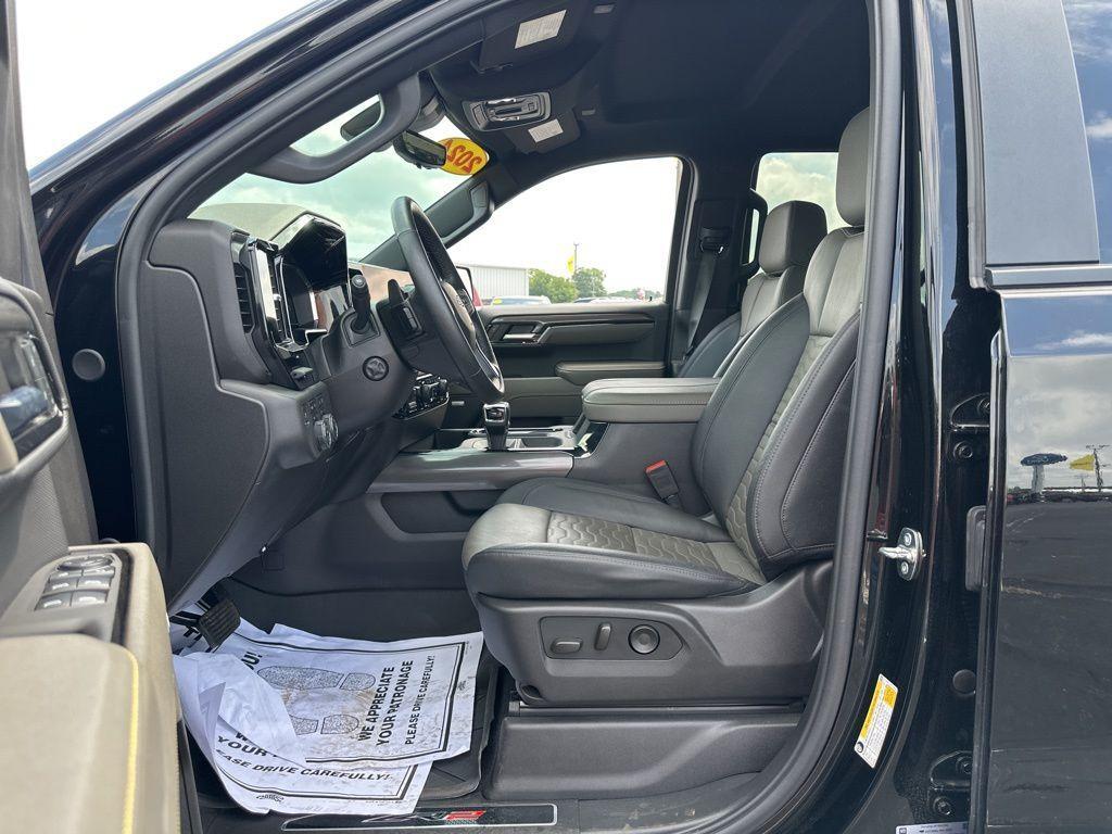 used 2024 Chevrolet Silverado 1500 car, priced at $58,744