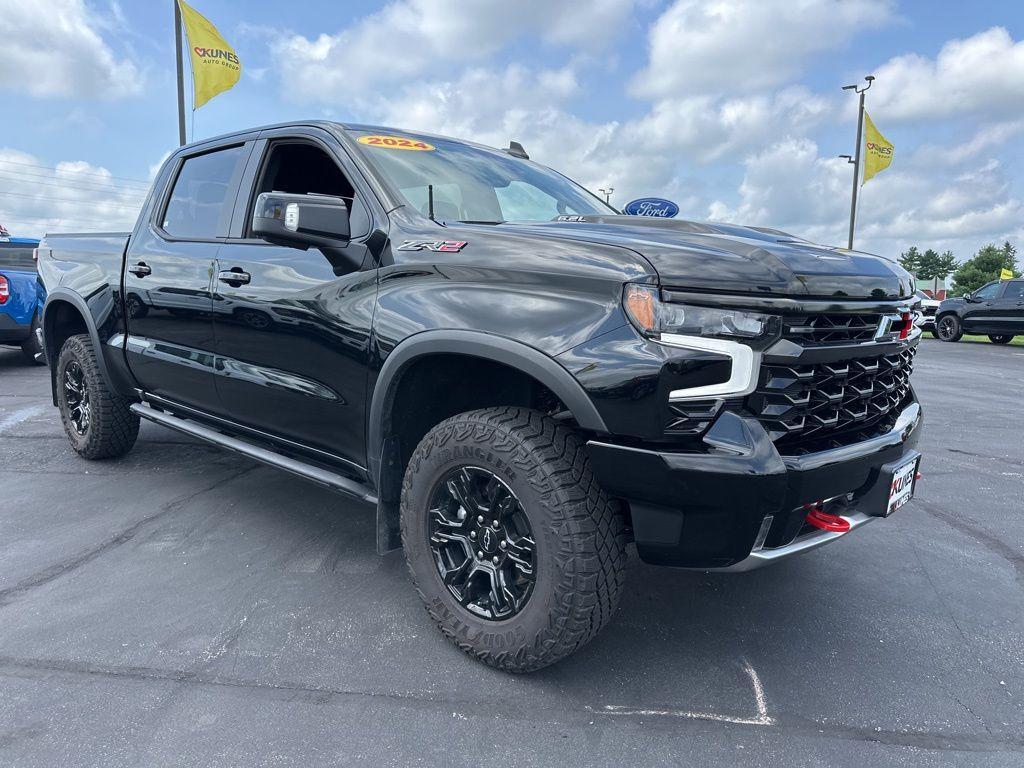 used 2024 Chevrolet Silverado 1500 car, priced at $58,744