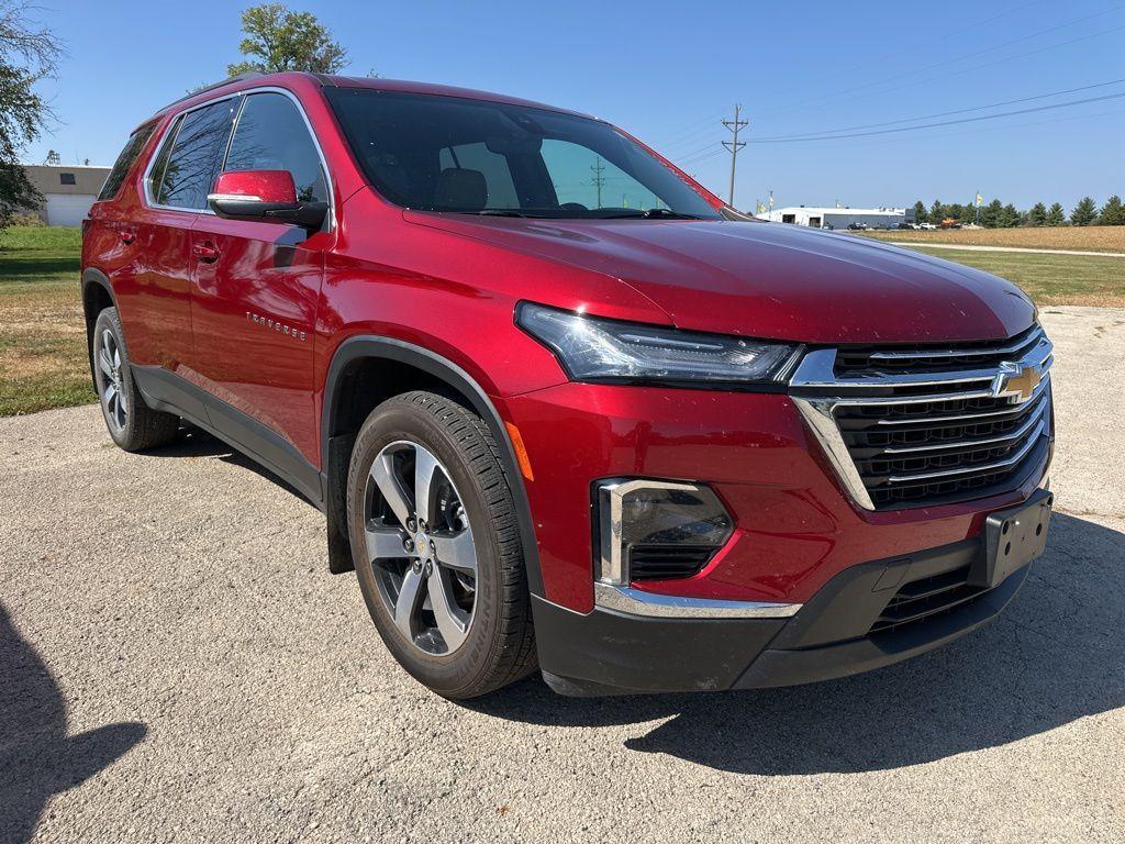 used 2022 Chevrolet Traverse car, priced at $29,874