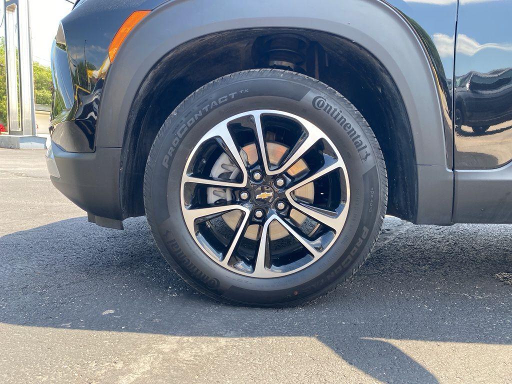 used 2024 Chevrolet TrailBlazer car, priced at $24,701