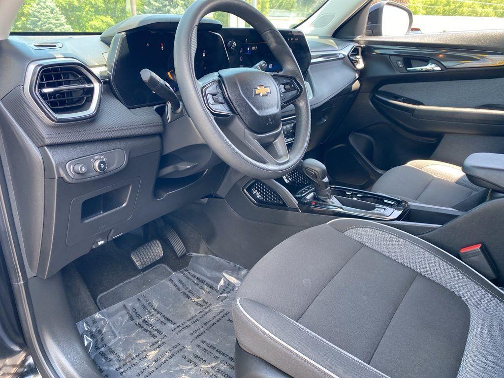 used 2024 Chevrolet TrailBlazer car, priced at $24,701