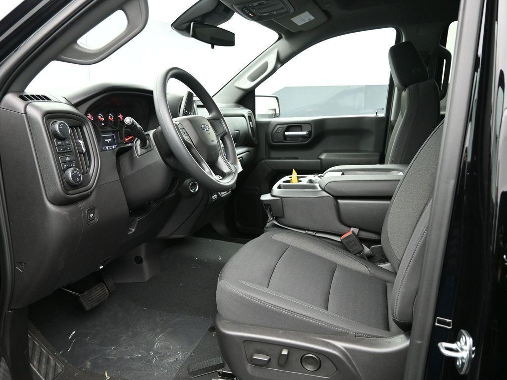 new 2025 Chevrolet Silverado 1500 car, priced at $50,515