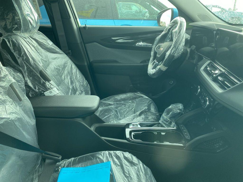 new 2026 Chevrolet TrailBlazer car, priced at $31,270