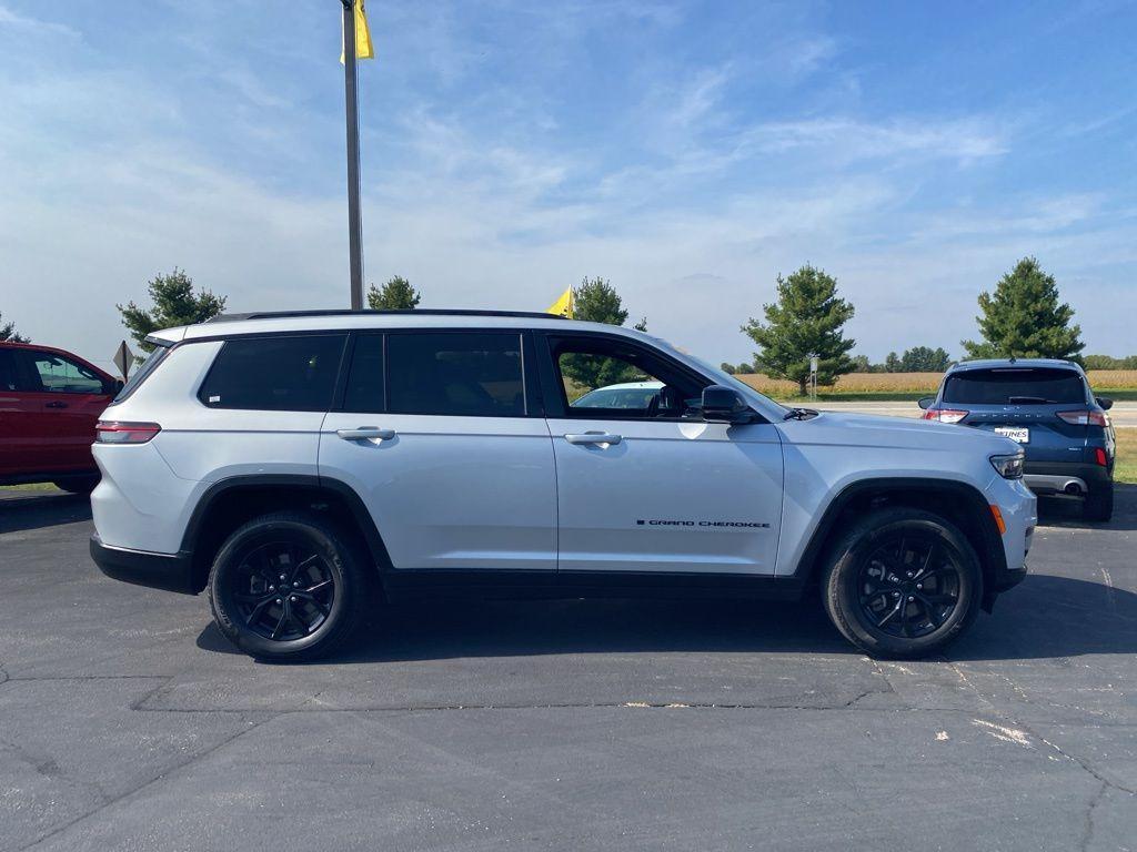 used 2024 Jeep Grand Cherokee L car, priced at $31,976