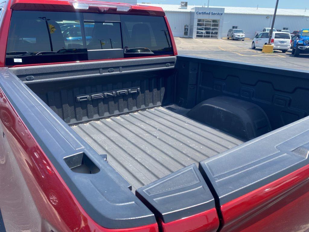 used 2021 GMC Sierra 1500 car, priced at $41,987