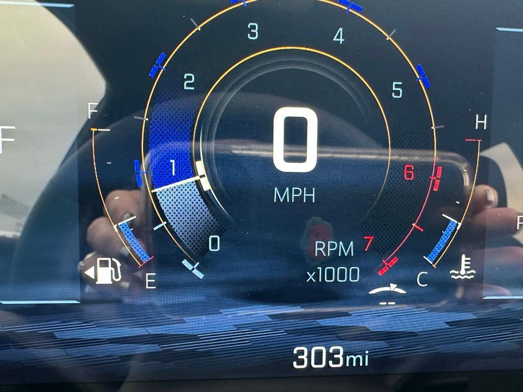 new 2026 Chevrolet Equinox car, priced at $30,820