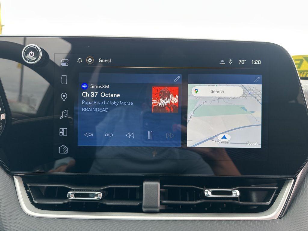 new 2026 Chevrolet Equinox car, priced at $30,820