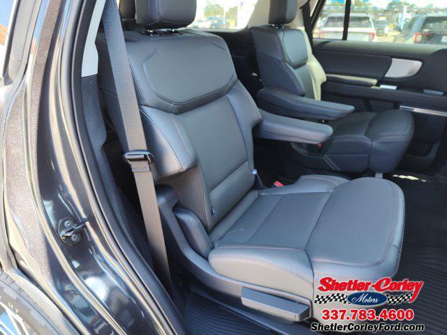 new 2025 Ford Expedition car, priced at $69,630