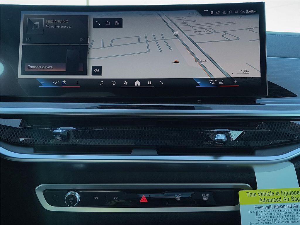 new 2026 BMW X7 car, priced at $100,170