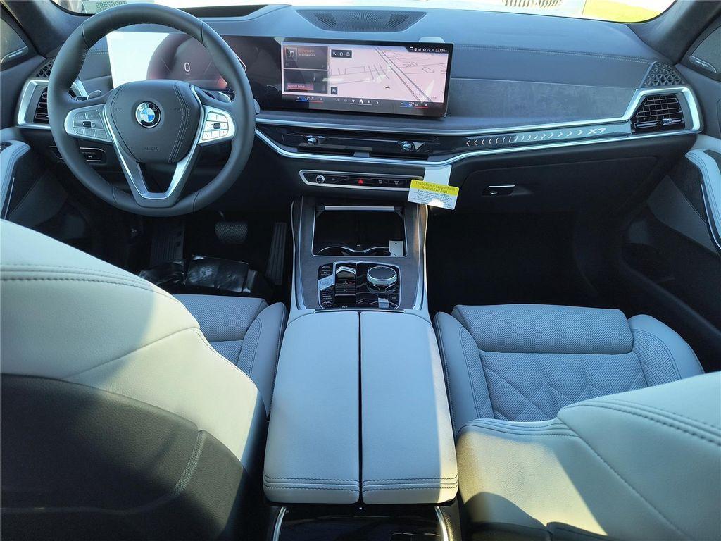 new 2026 BMW X7 car, priced at $97,080