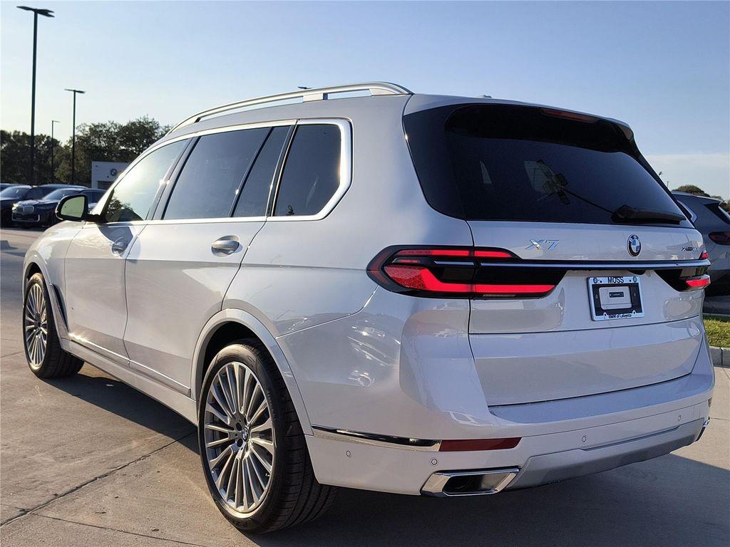 new 2026 BMW X7 car, priced at $97,080