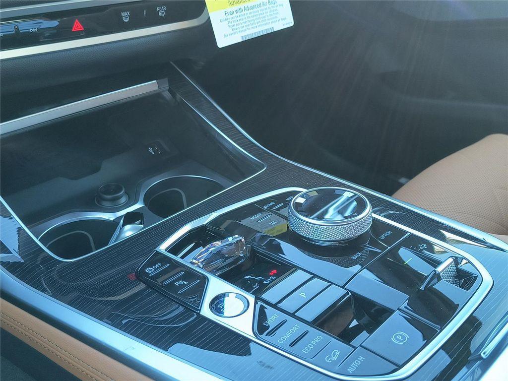 new 2026 BMW X7 car, priced at $102,125