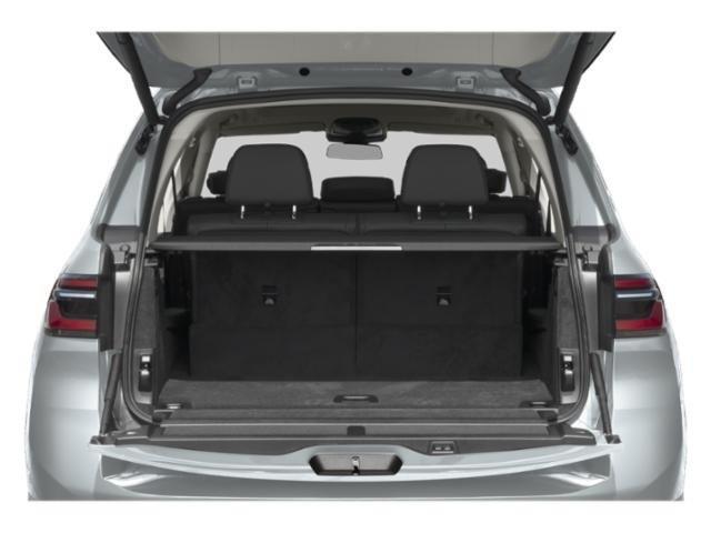 new 2026 BMW X7 car, priced at $101,215