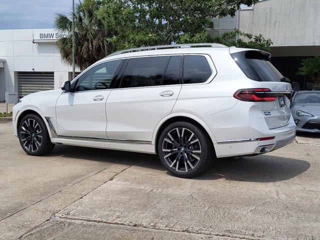 new 2025 BMW X7 car, priced at $95,795