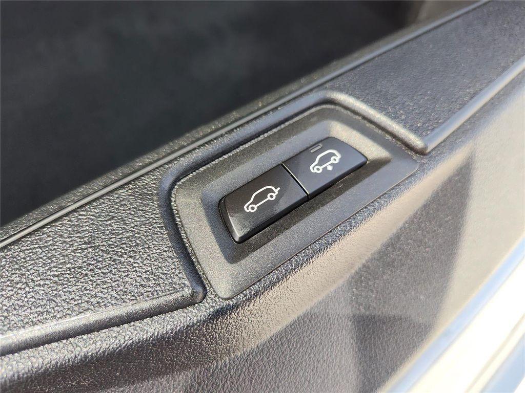 used 2025 BMW X7 car, priced at $68,790