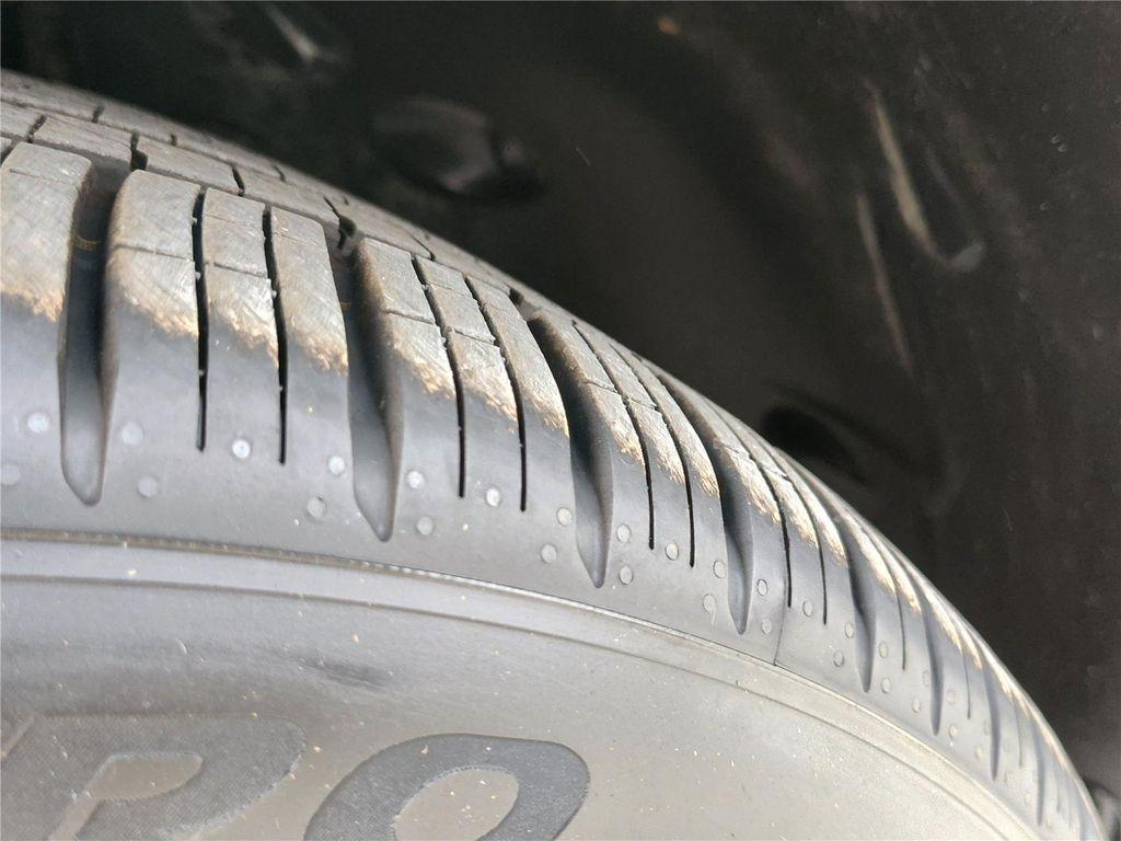 used 2024 Mercedes-Benz GLE 350 car, priced at $49,790