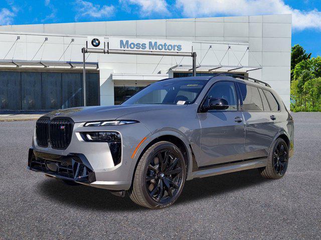 new 2025 BMW X7 car, priced at $120,385