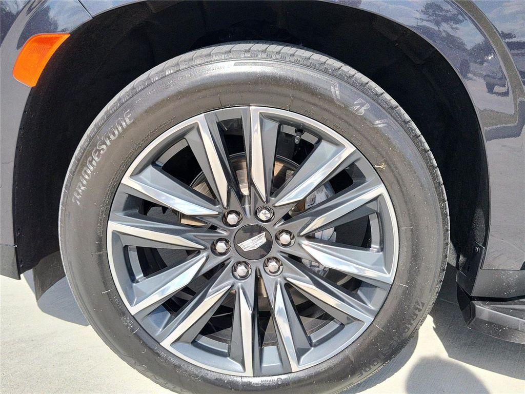 used 2023 Cadillac Escalade ESV car, priced at $86,970