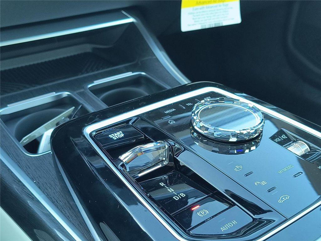 new 2026 BMW i7 car, priced at $125,525