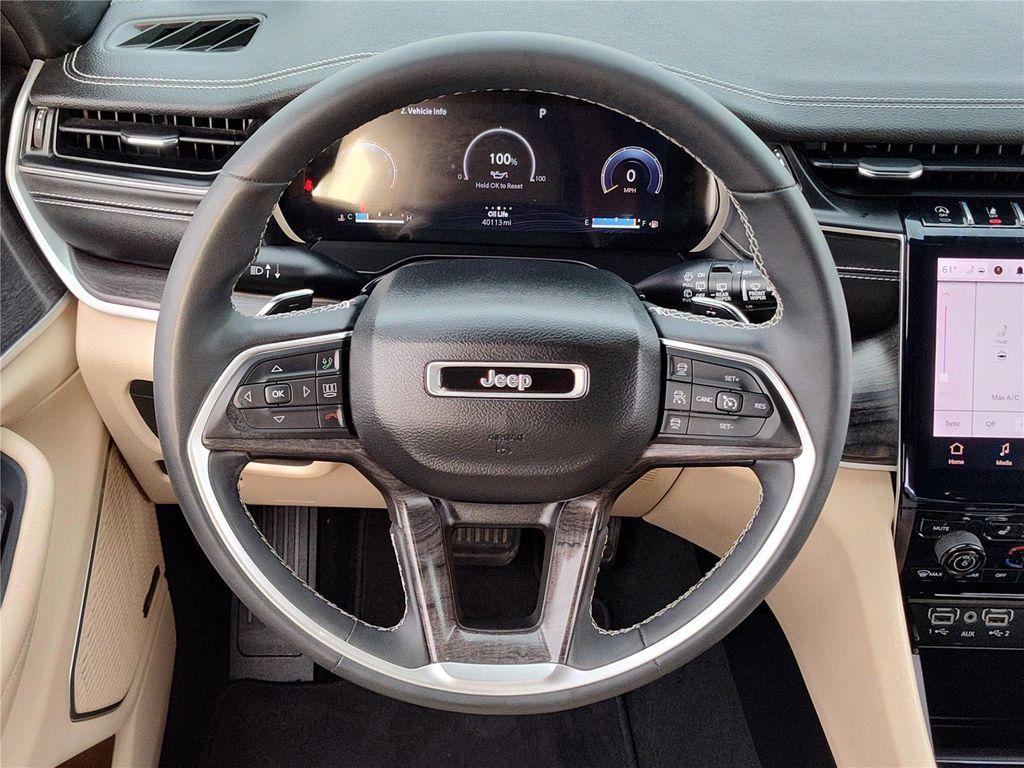 used 2023 Jeep Grand Cherokee car, priced at $28,970