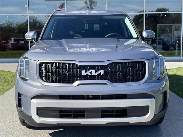 new 2025 Kia Telluride car, priced at $38,160