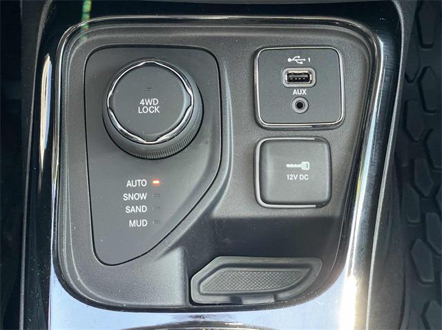 used 2019 Jeep Compass car, priced at $18,000