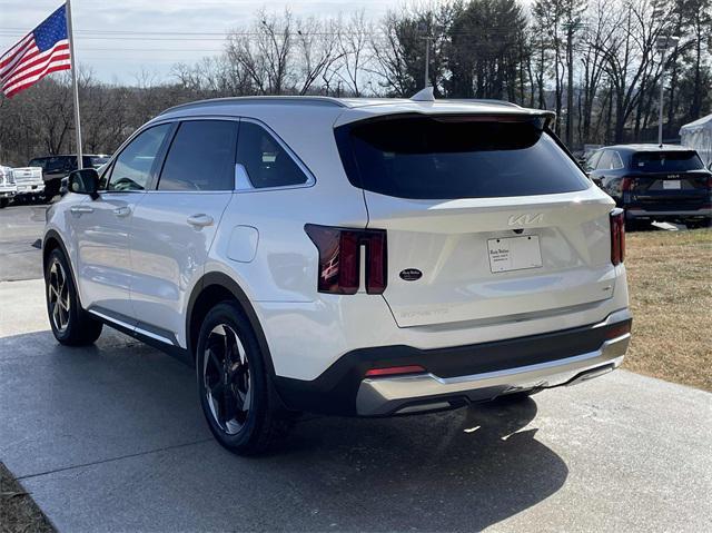 new 2025 Kia Sorento Hybrid car, priced at $42,935