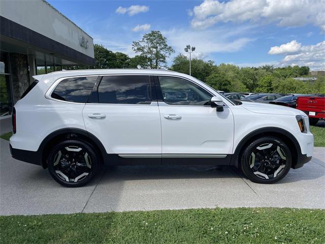new 2025 Kia Telluride car, priced at $46,000