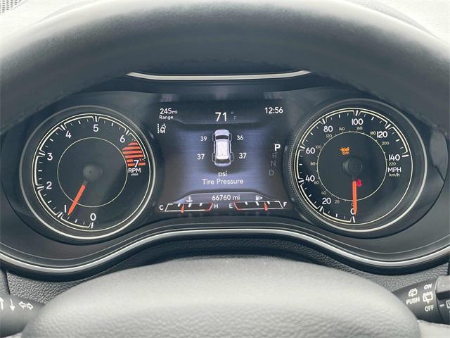 used 2023 Jeep Cherokee car, priced at $23,787