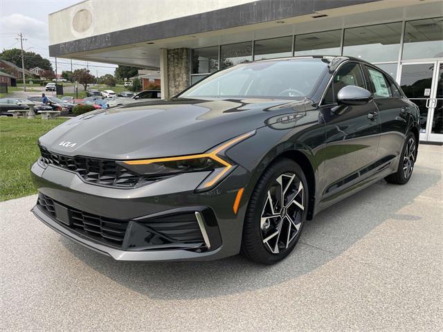new 2025 Kia K5 car, priced at $33,121