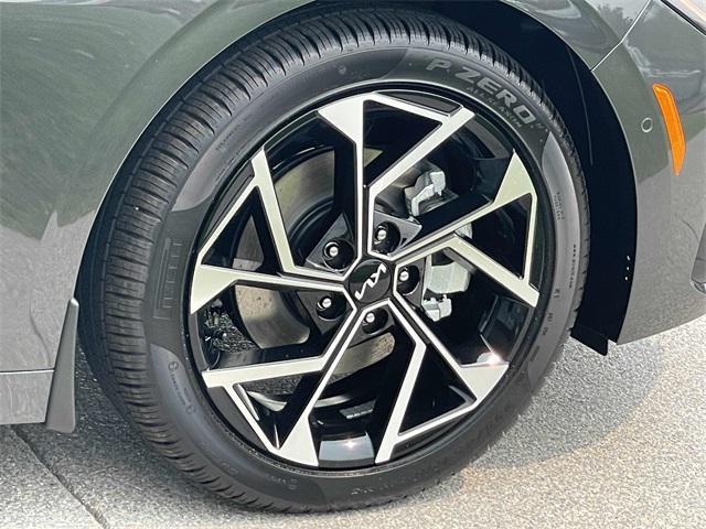 new 2025 Kia K5 car, priced at $33,121