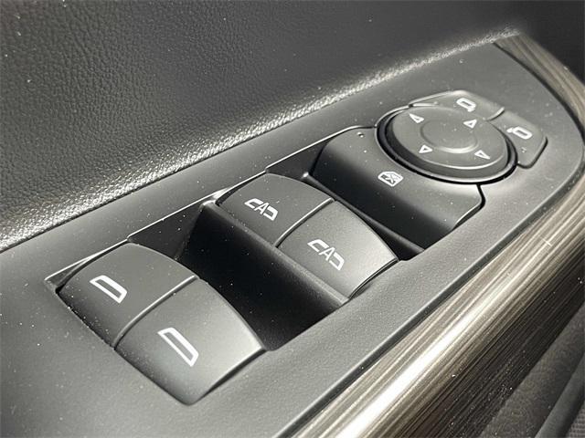 used 2023 GMC Acadia car, priced at $30,999
