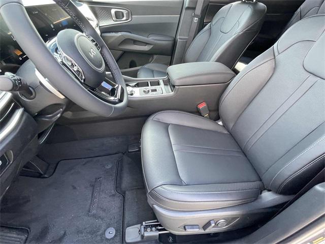 new 2025 Kia Sorento Hybrid car, priced at $43,430