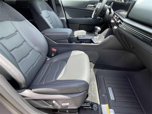 new 2026 Kia Sportage car, priced at $37,682