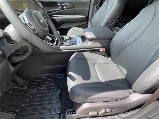 new 2026 Kia Carnival car, priced at $51,185