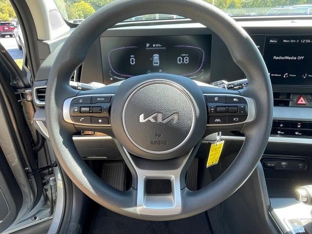 new 2023 Kia Sportage car, priced at $30,070