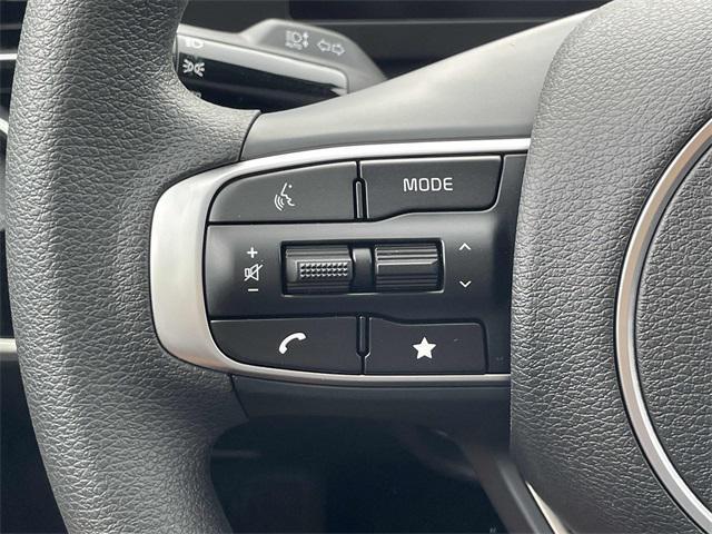 new 2025 Kia Sportage car, priced at $29,355