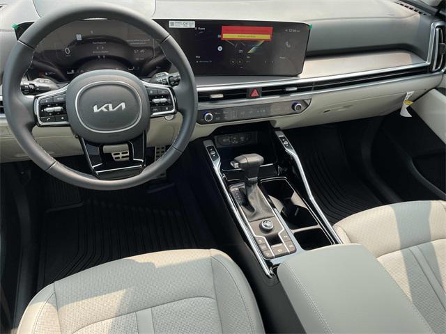 new 2025 Kia Sorento car, priced at $39,151