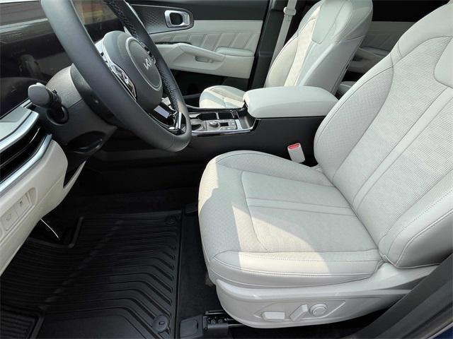 new 2025 Kia Sorento car, priced at $39,151
