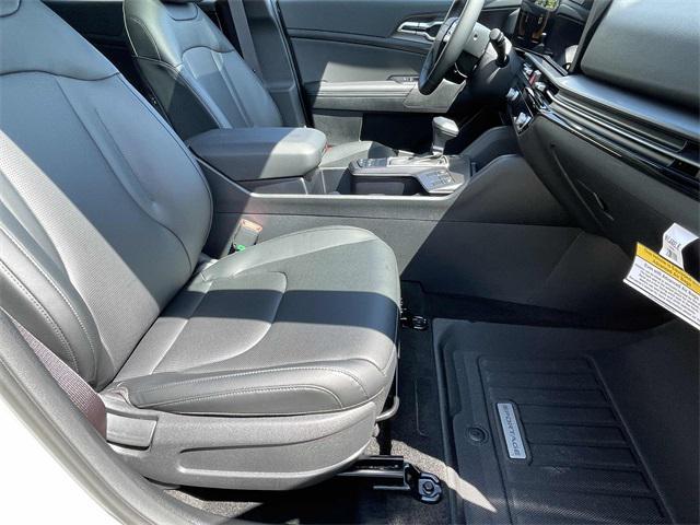 new 2026 Kia Sportage car, priced at $31,542