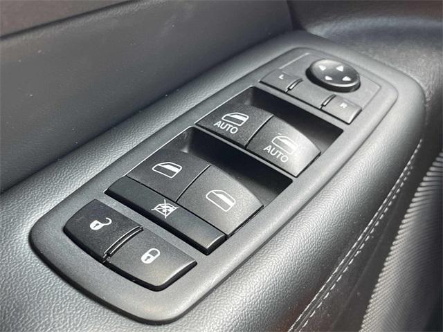 used 2020 Jeep Grand Cherokee car, priced at $25,499