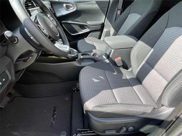 new 2025 Kia Soul car, priced at $25,042