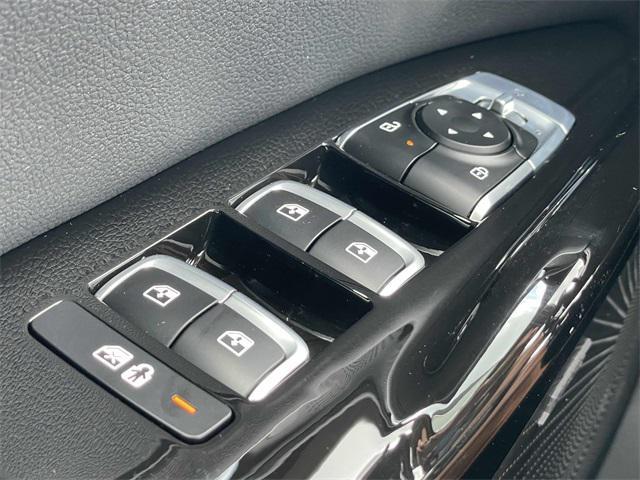 new 2025 Kia K5 car, priced at $34,273