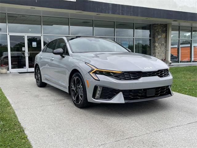 new 2025 Kia K5 car, priced at $34,290
