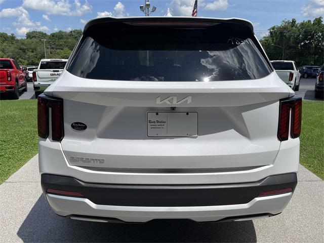new 2025 Kia Sorento car, priced at $31,120