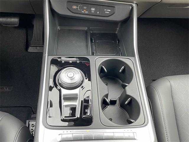 new 2025 Kia Carnival Hybrid car, priced at $45,350