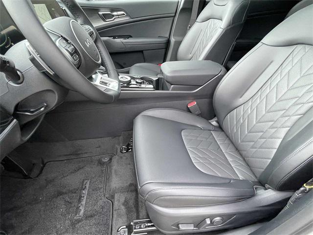 new 2025 Kia Sportage car, priced at $42,205