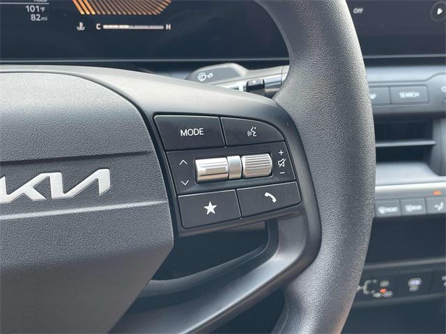 new 2025 Kia K4 car, priced at $23,124