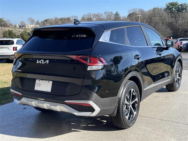 new 2025 Kia Sportage car, priced at $30,840